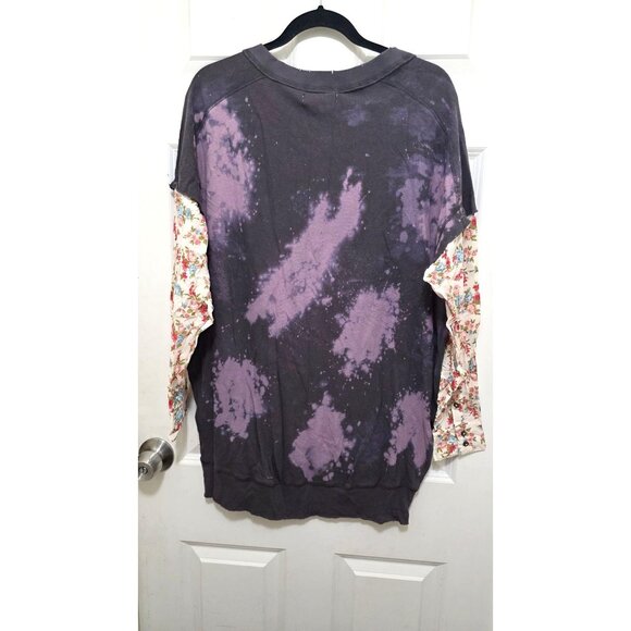 NWT We The Free Tie-Dye Sweatshirt Floral Buttoned Sleeves Graphic Oversized Fit - Picture 3 of 8